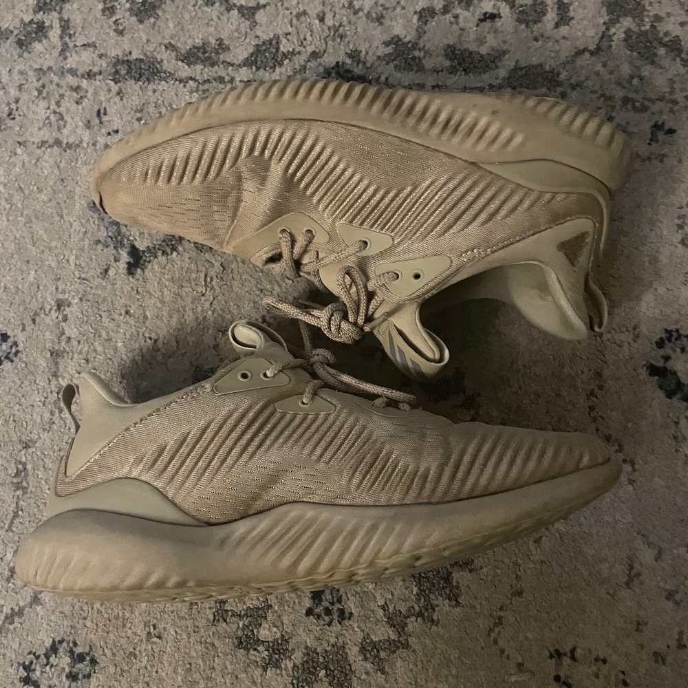 Adidas Alpha Bounce